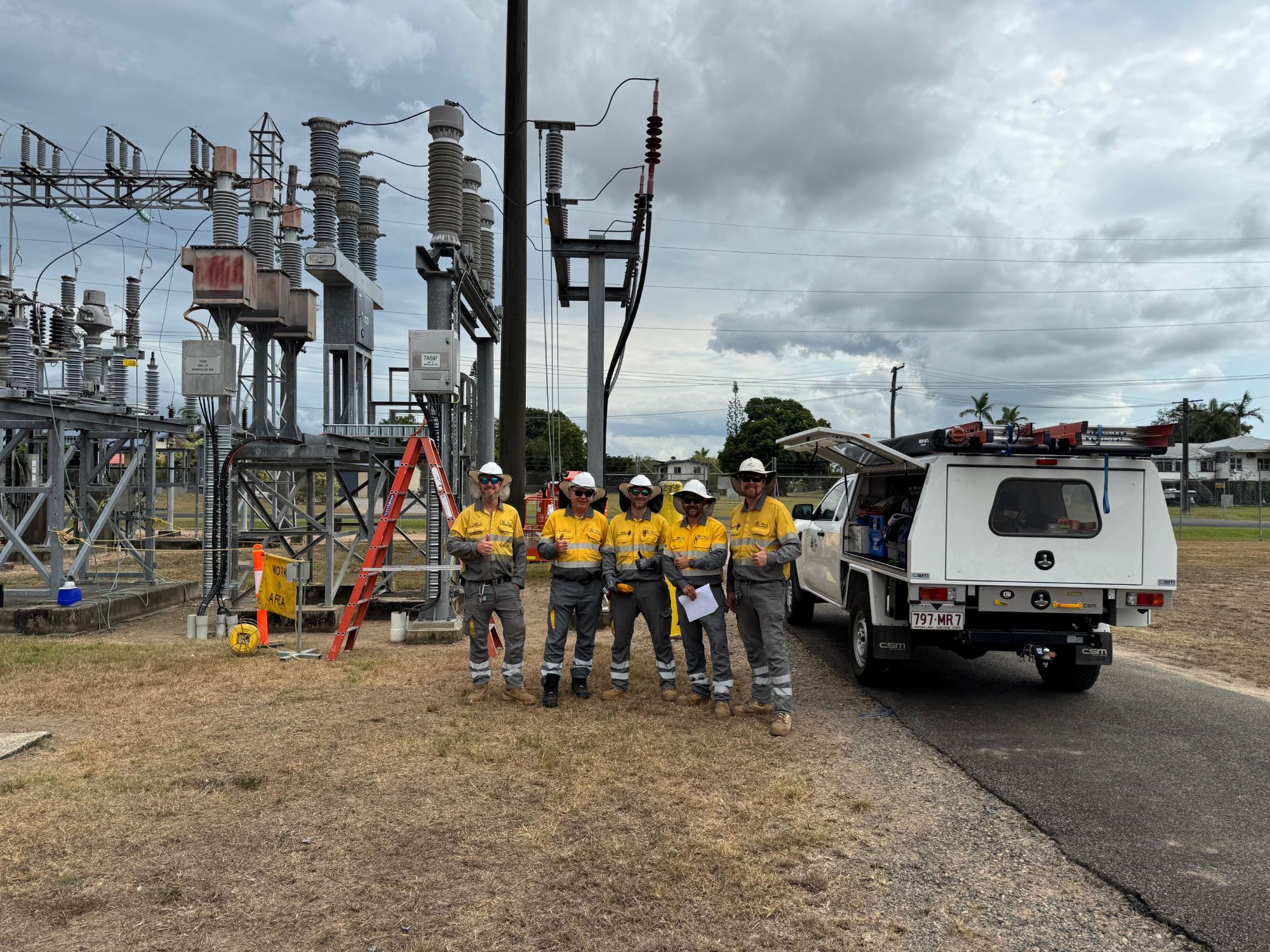 Group photo crew members Ingham substation